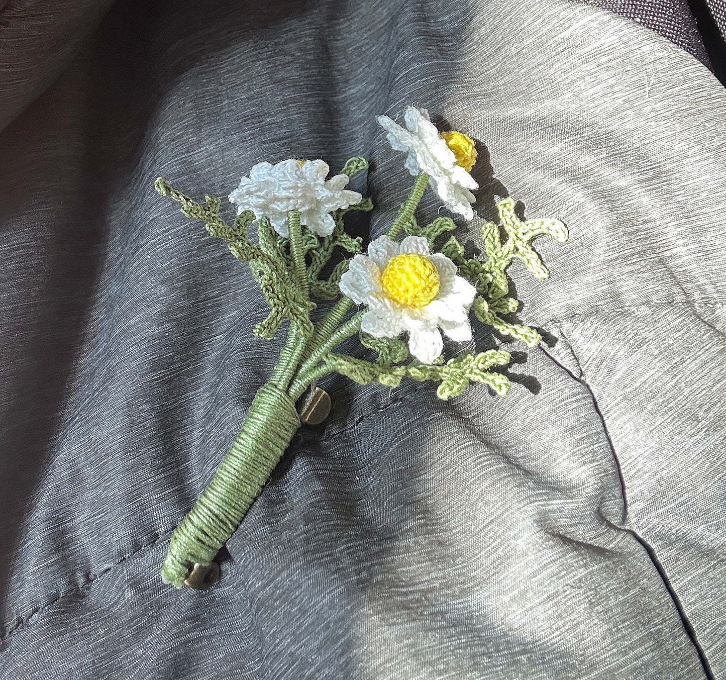 Handmade Micro Crochet Daisy Brooch – White & Yellow Flower Pin