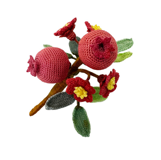 Micro Crochet Pomegranate Brooch – Handmade Tiny Fiber Art Pin, Nature-Inspired Gift for Women
